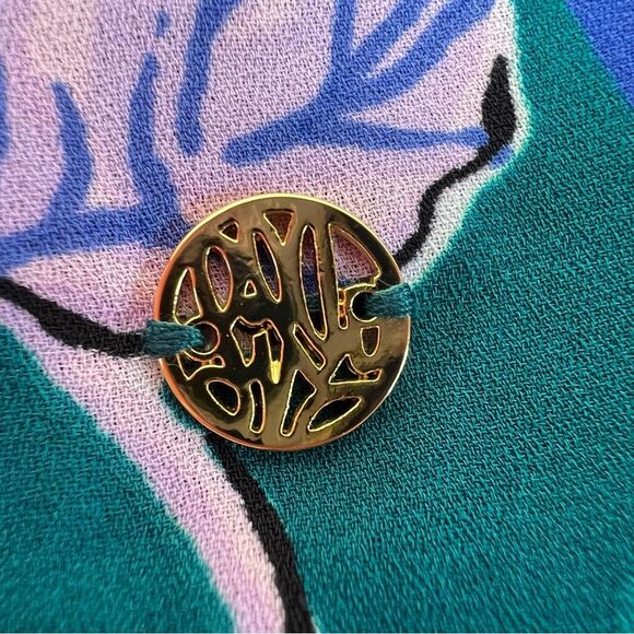 Lilly Pulitzer Reversible Florin V-Neck Top Tanzanian Moonlight Garden Small - Picture 5 of 7